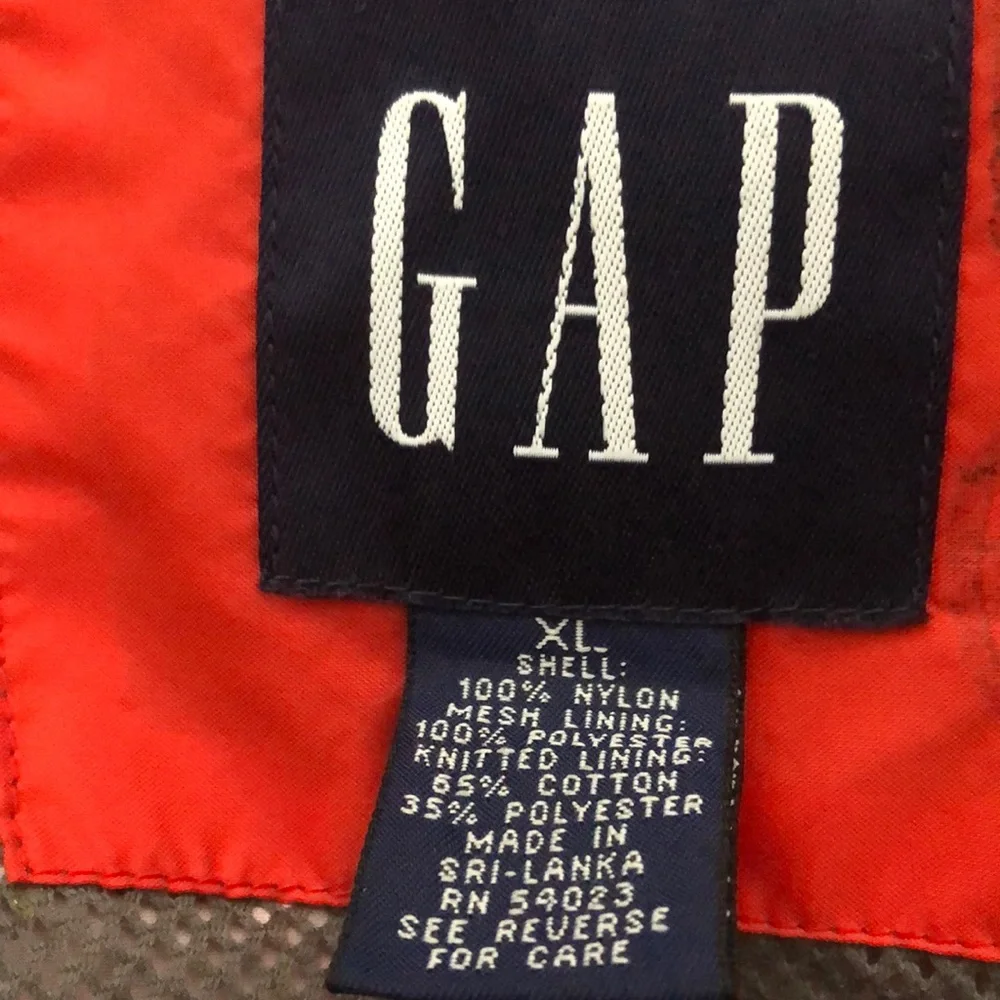 Men’s Gap Orange & Green Multi Zipper Utility Vest size XL